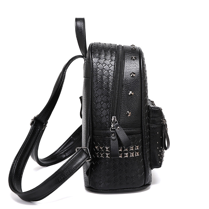 Nieten-Leder-Rucksack Karnz