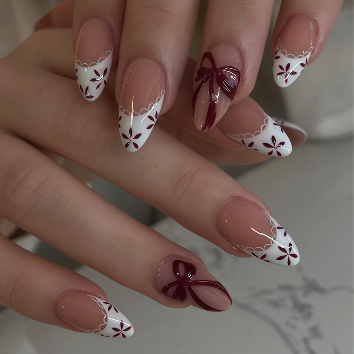 Elegante florale Akzent Press-On Nail Art Karnz