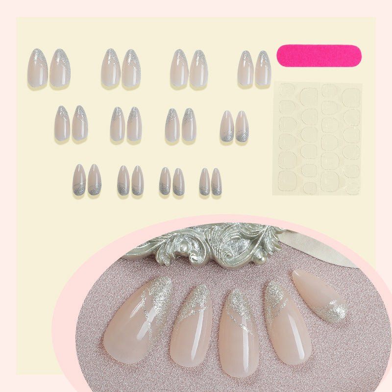Glitzernd Elegantes Press-On Nagelset Karnz