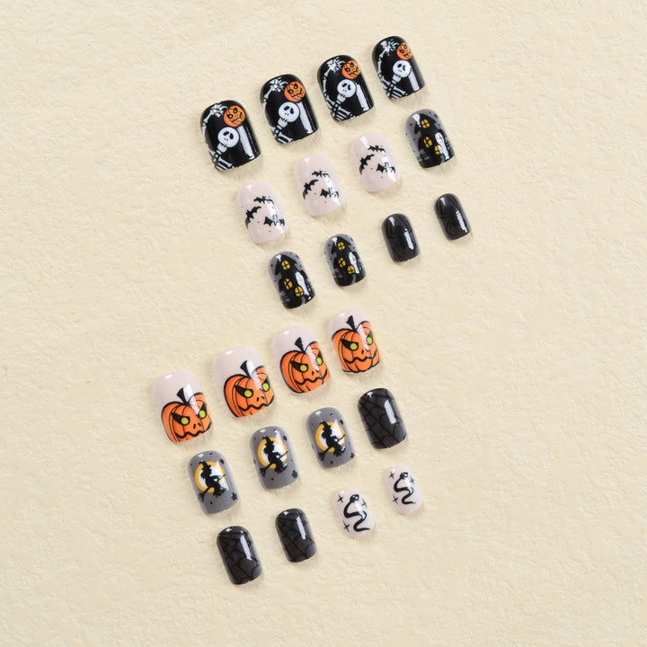 Kunstnagelset mit Halloween-Motiven Karnz