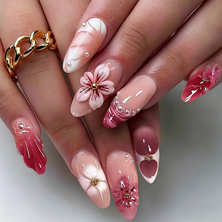 Künstlerische Blumen Press-On Nagelkollektion Karnz