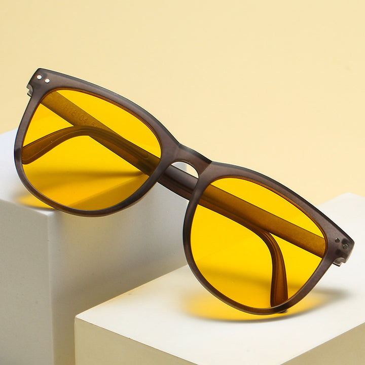 Damen Modische Schildpatt Sonnenbrille mit stilvollem Rahmen Karnz
