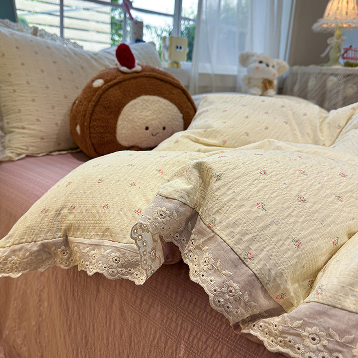 Floral Gestickte Steppdecke