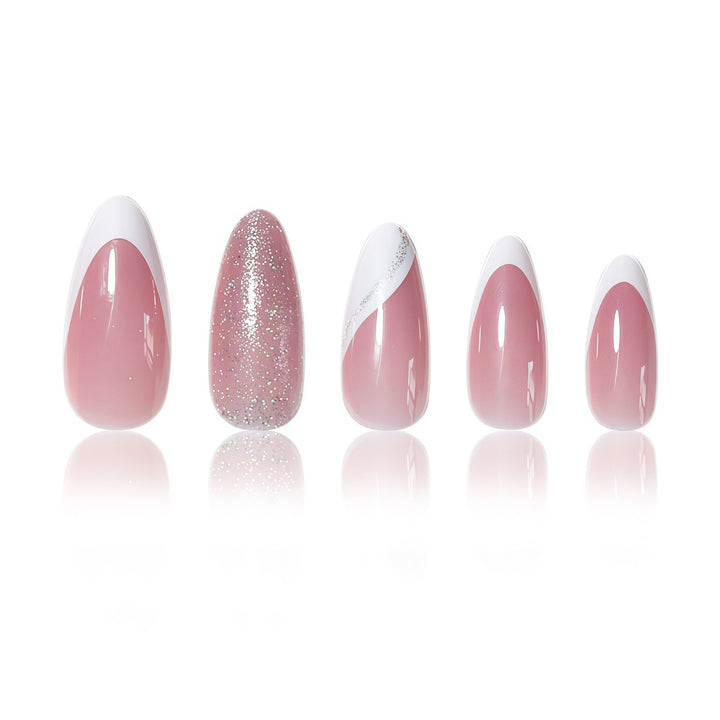 Elegante Funkelnde Französische Spitze Nagelverzierungen Karnz