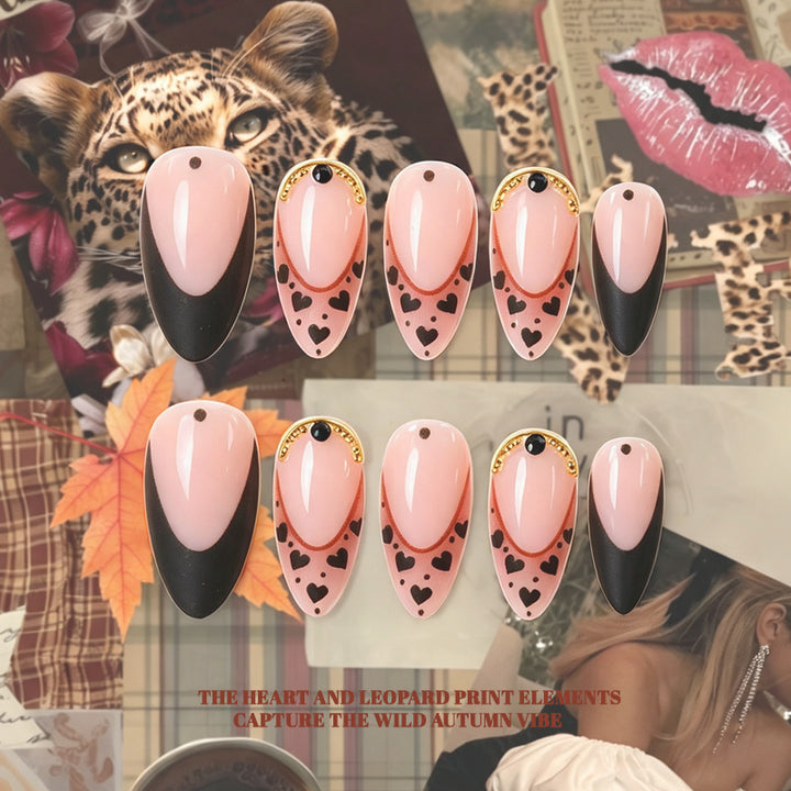Einzigartiges Elegantes Press-On Nagelspitzen Set Karnz