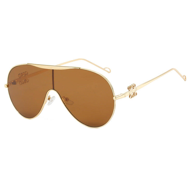 Damen UV-Schutz Sonnenbrille im modischen Pilotenstil Karnz