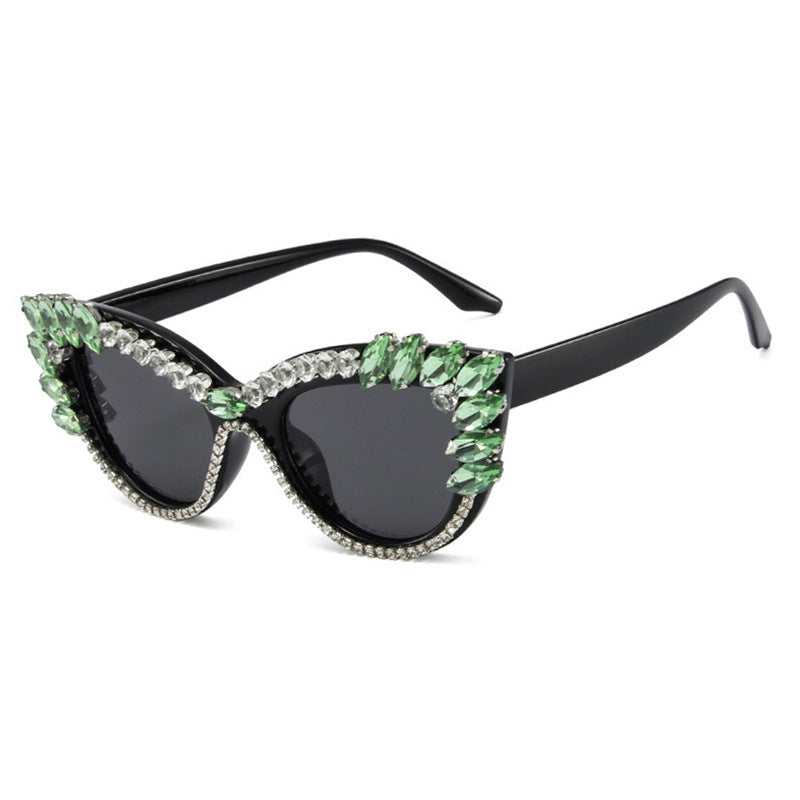 Damen Glamouröse Cat-Eye Sonnenbrille mit extravagantem Crystal-Verzierung Karnz