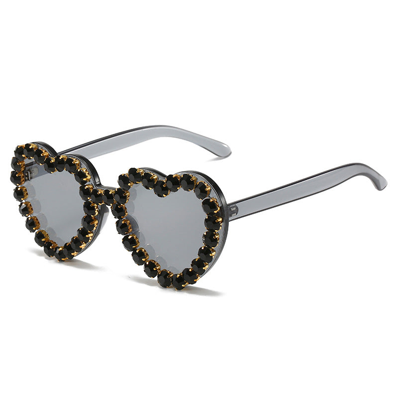Herzförmige Glamour Sonnenbrille Karnz