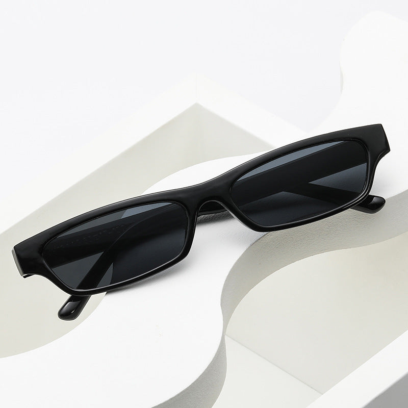 Damen modische Sonnenbrille mit zeitgemäßem Design und professionellem UV-Schutz Karnz