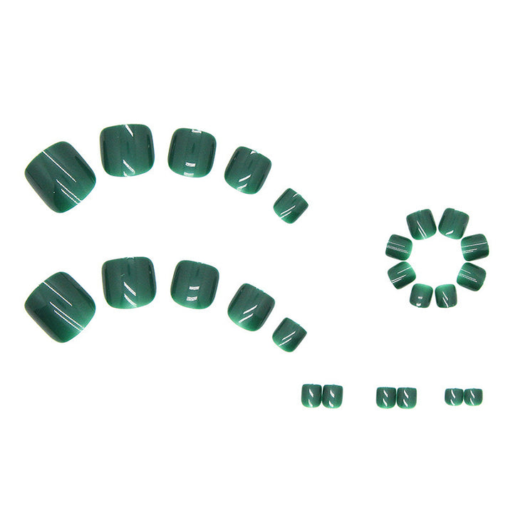 Kunstnagelset mit luxuriösem Hochglanz-Finish Karnz