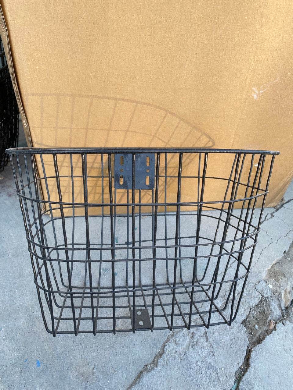 Haltbarer Metall-Fahrrad-Aufbewahrungskorb Karnz