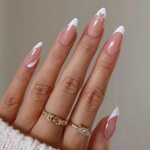 Premium Lange Stiletto Press-On Nägel mit elegantem Design Karnz