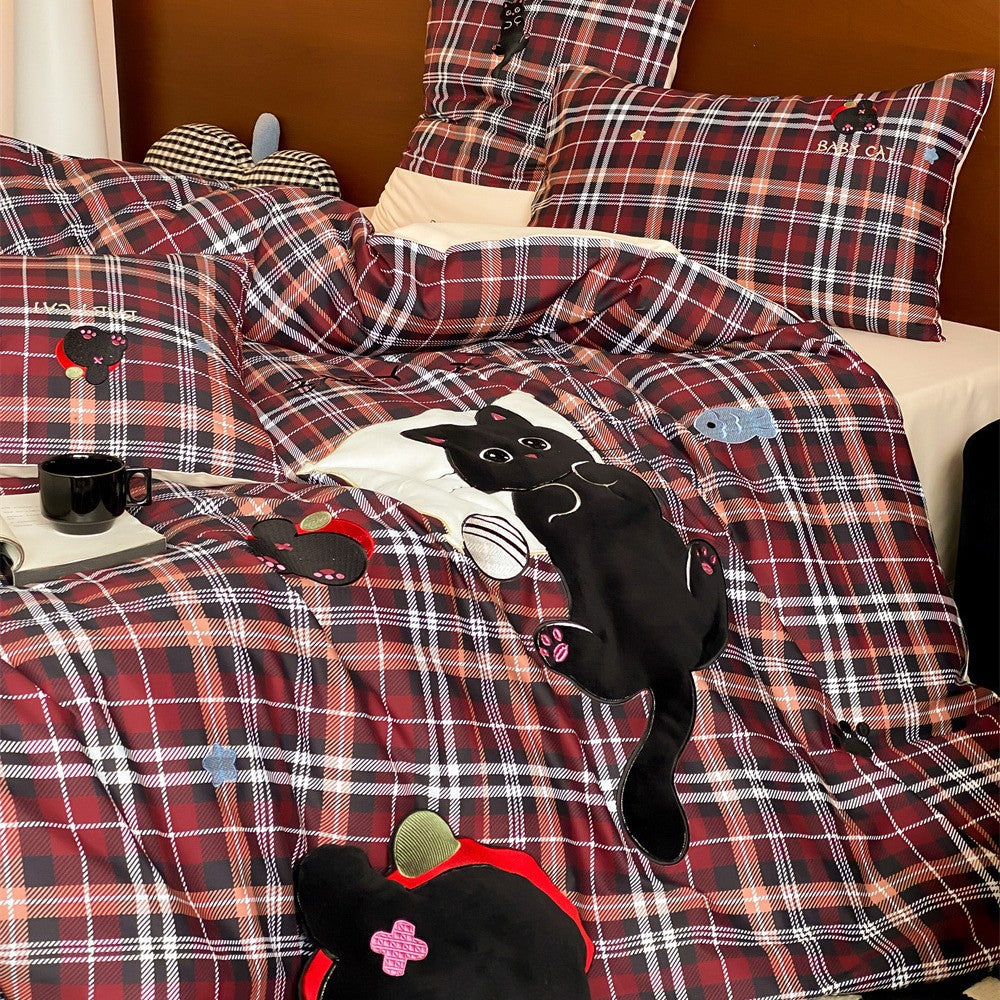 Kariertes Baumwollsatin-Bettwäsche-Set mit gestickter Katzen-Applikation und Wendefunktion