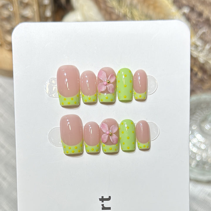 Acryl Floral Design Press-On Nagel Set Karnz