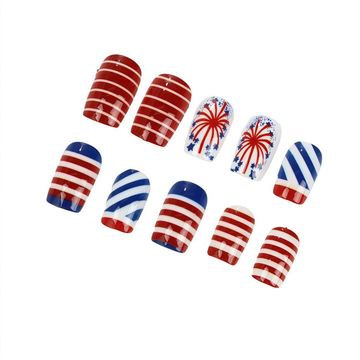 Kunstnägel im amerikanischen Design Karnz