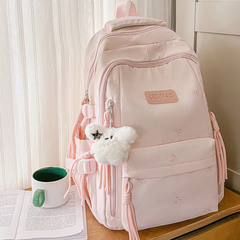 Stylischer Mehrfach-Taschen-Rucksack mit Anhänger Karnz