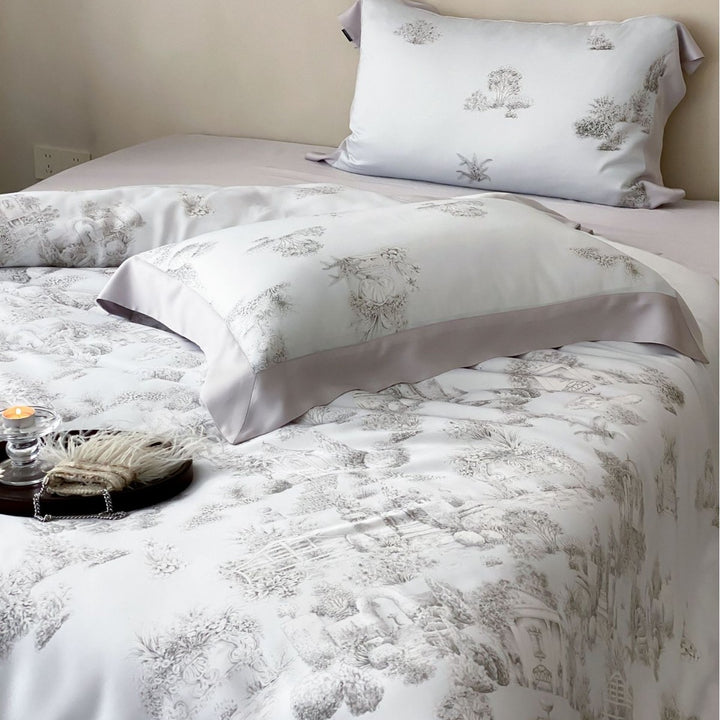 Luxuriöse Baumwollsatin-Bettwäschegarnitur mit Toile-Motiv und feiner Satinbiese