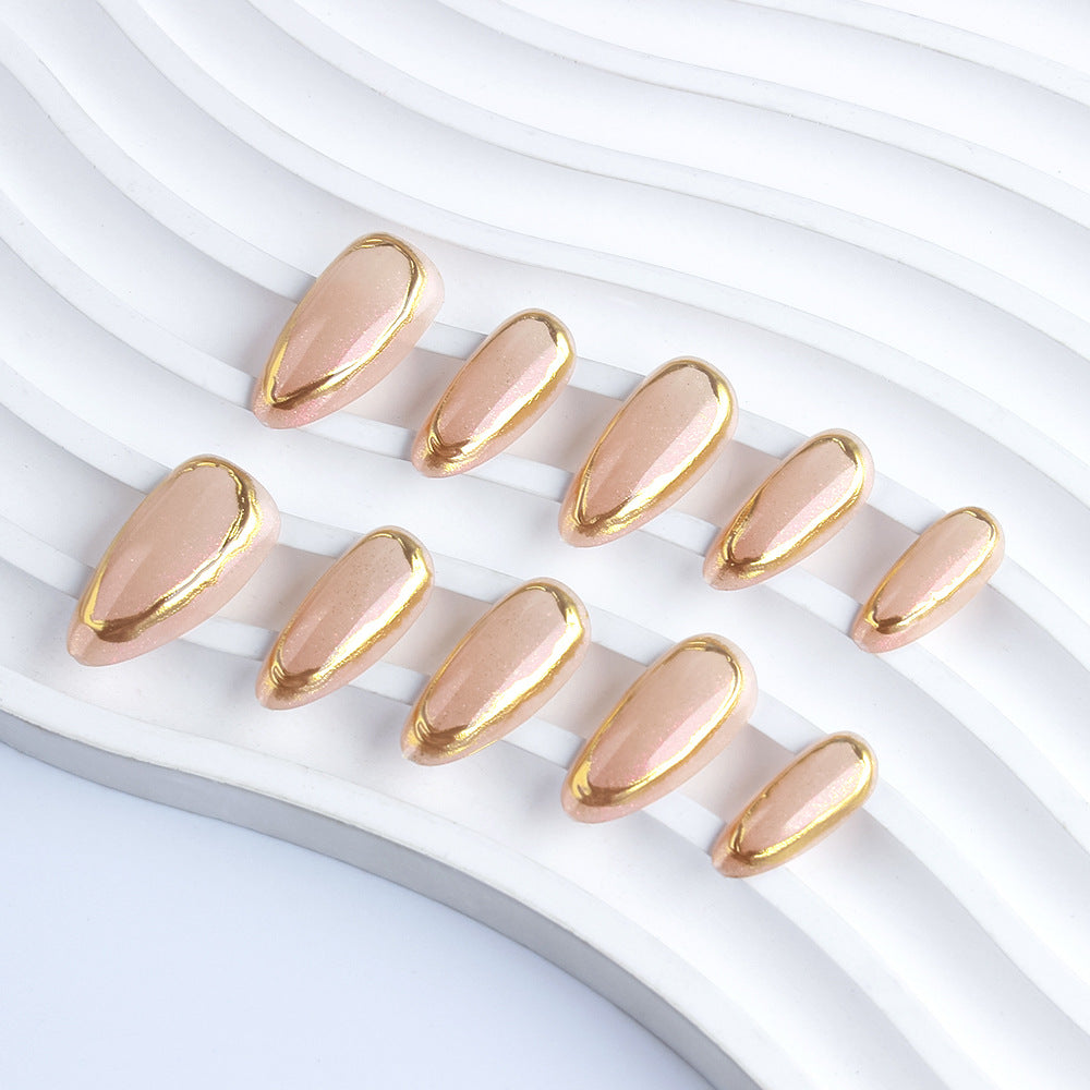 Chic Gold-Trimmed Gellack Set Karnz