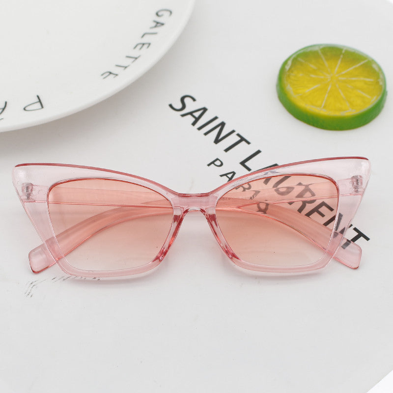 Damen Modische Cat-Eye Sonnenbrille mit hochwertiger Rahmenstruktur Karnz