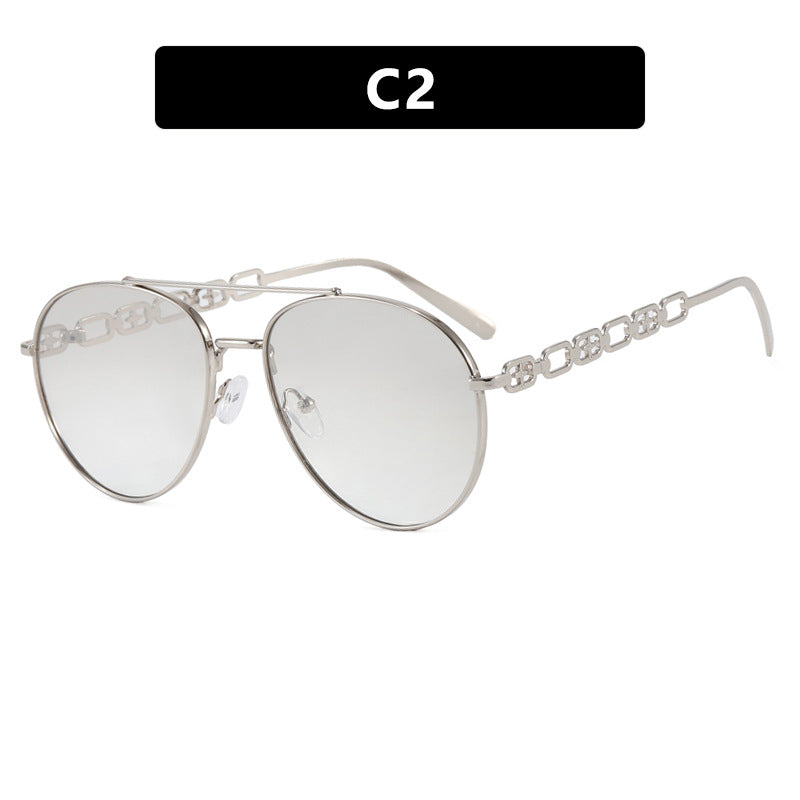 Damen auffällige Sonnenbrille mit luxuriösem Kettendetail und polarisierten Gläsern Karnz