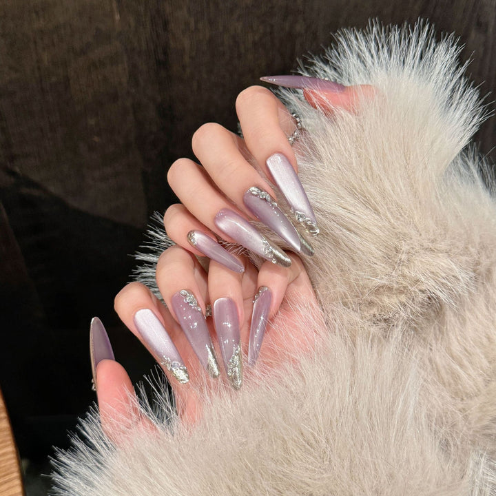 Premium Stiletto Press-On Nail Set mit glitzernden Akzenten