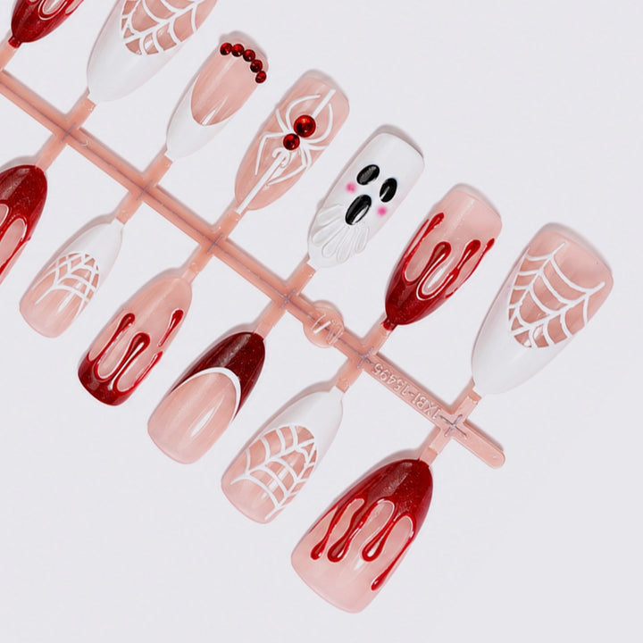 Halloween inspiriertes Kunstnagelset Karnz