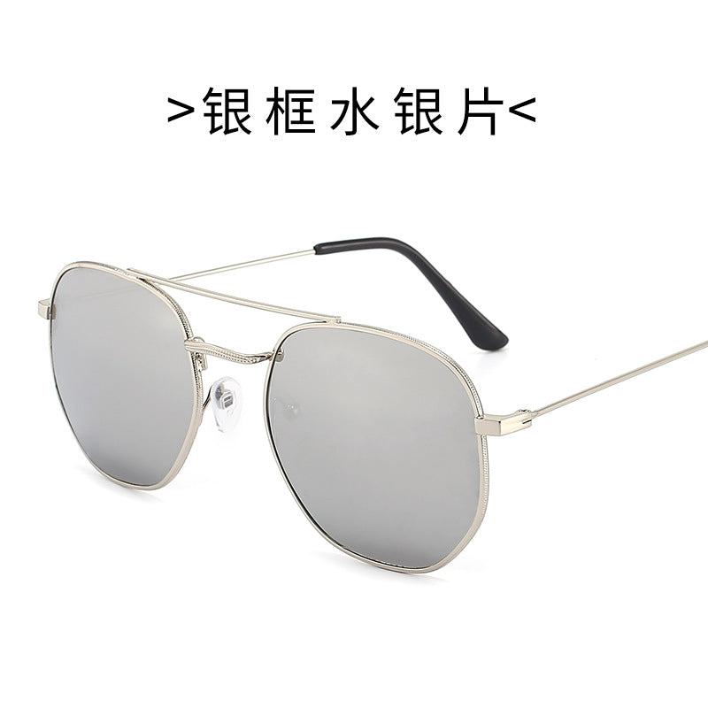 Damen Sonnenbrille mit ovalem Rahmen und schützendem Verlaufsglas Karnz