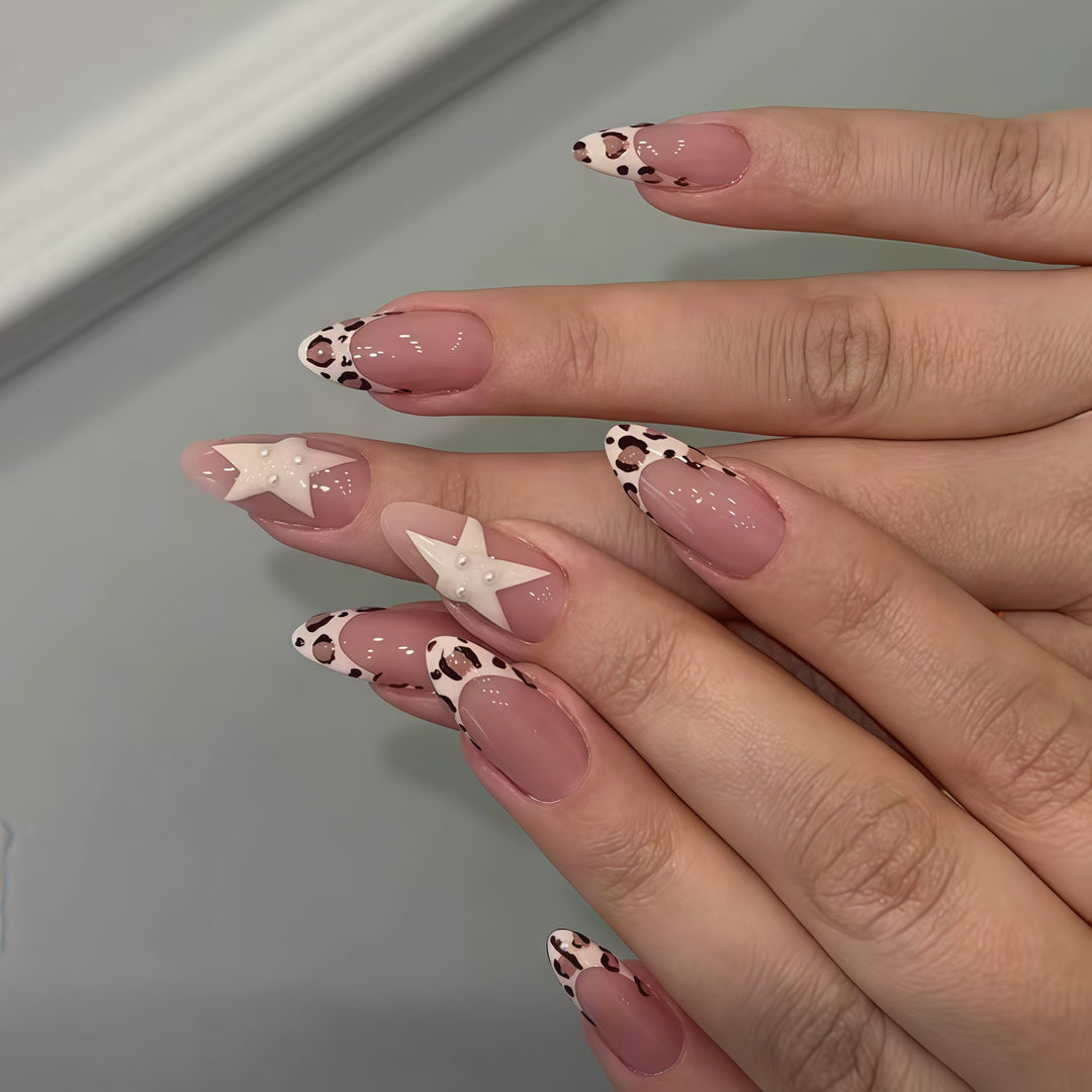 Künstlerischer Stern und Tierdruck Nagelkunst Extensions Karnz