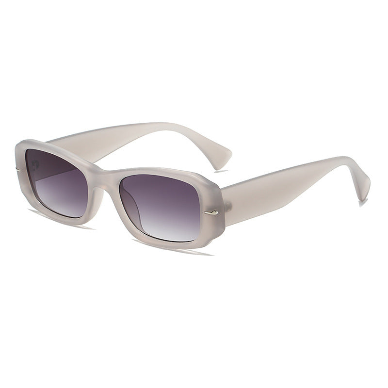 Retro-inspirierte dicke Rahmen-Sonnenbrille Karnz