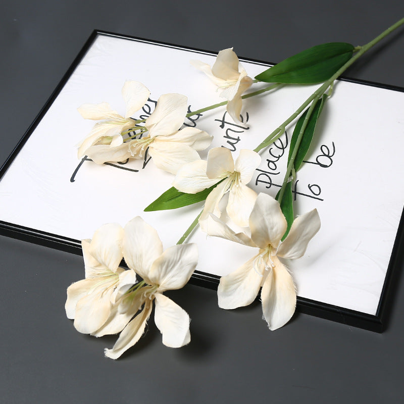 Faux Floral Bouquet für Tischdekoration zuhause
