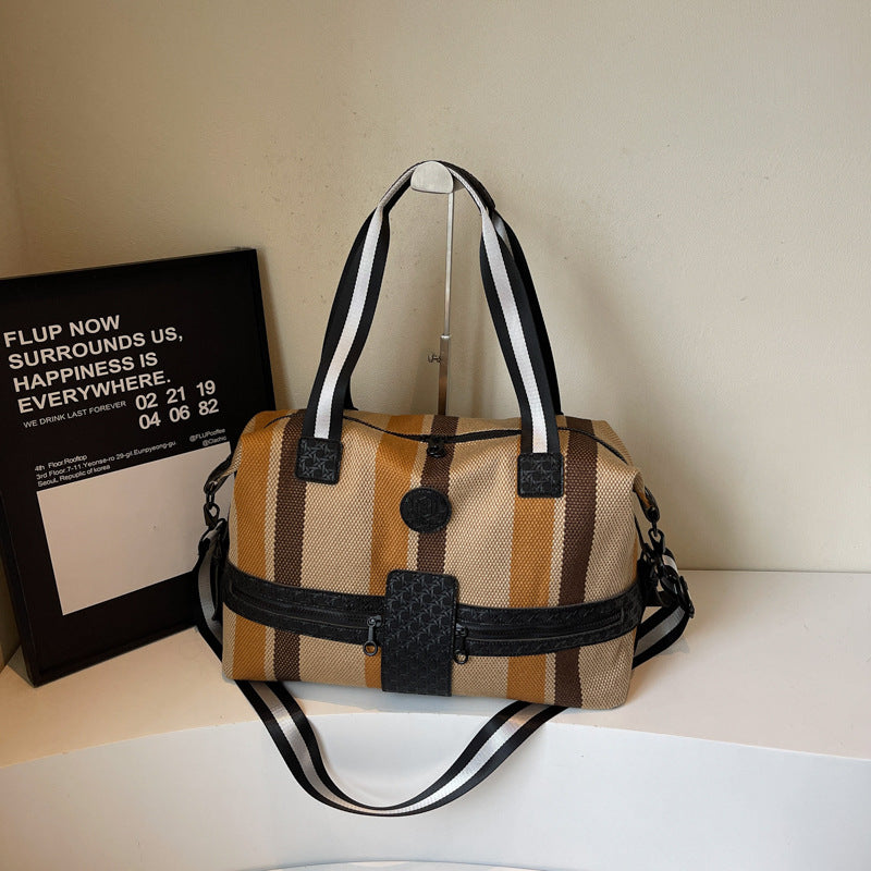 Stylische gestreifte Wochenend-Duffel-Tasche Karnz