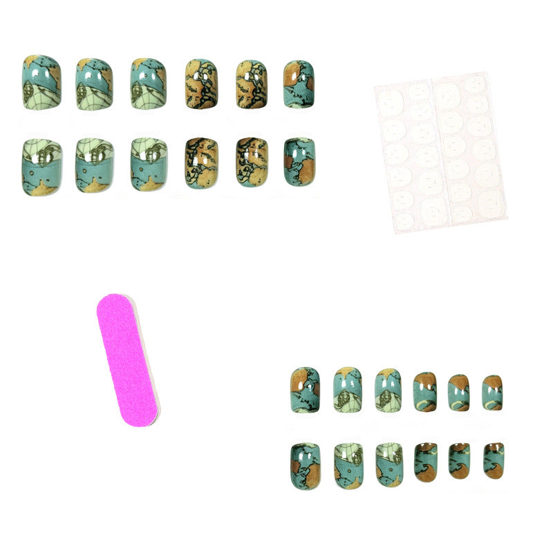 Künstlerisch Karten-inspirierte Nagelkunst Karnz
