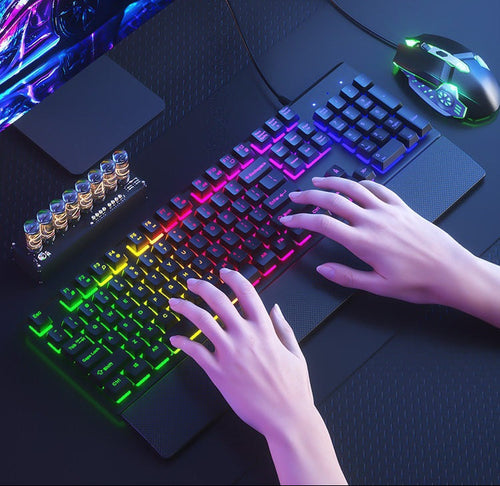 RGB Gaming Mechanische Tastatur Karnz
