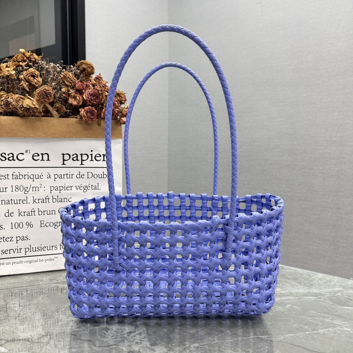 Handgefertigte Basttasche Karnz