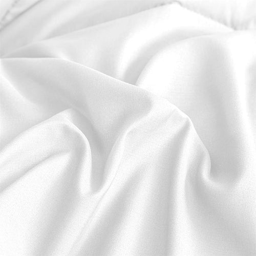 Kuschelnde Ganzjahresdecke Karnz