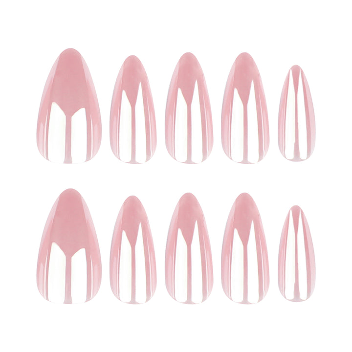 Elegante Stiletto-Nägel mit hochglänzendem Finish Karnz
