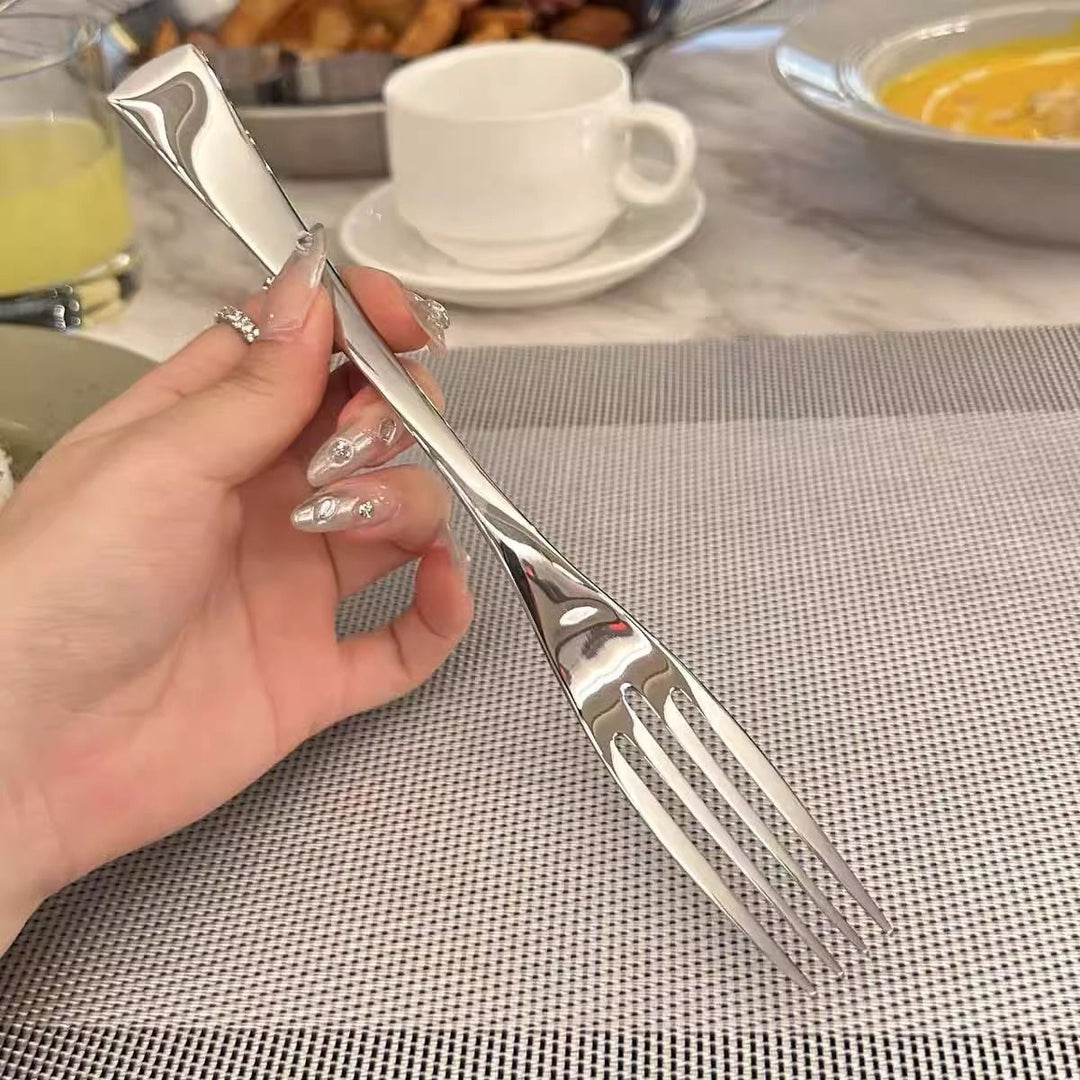 Stilvolle und Elegante Grillgabel Karnz
