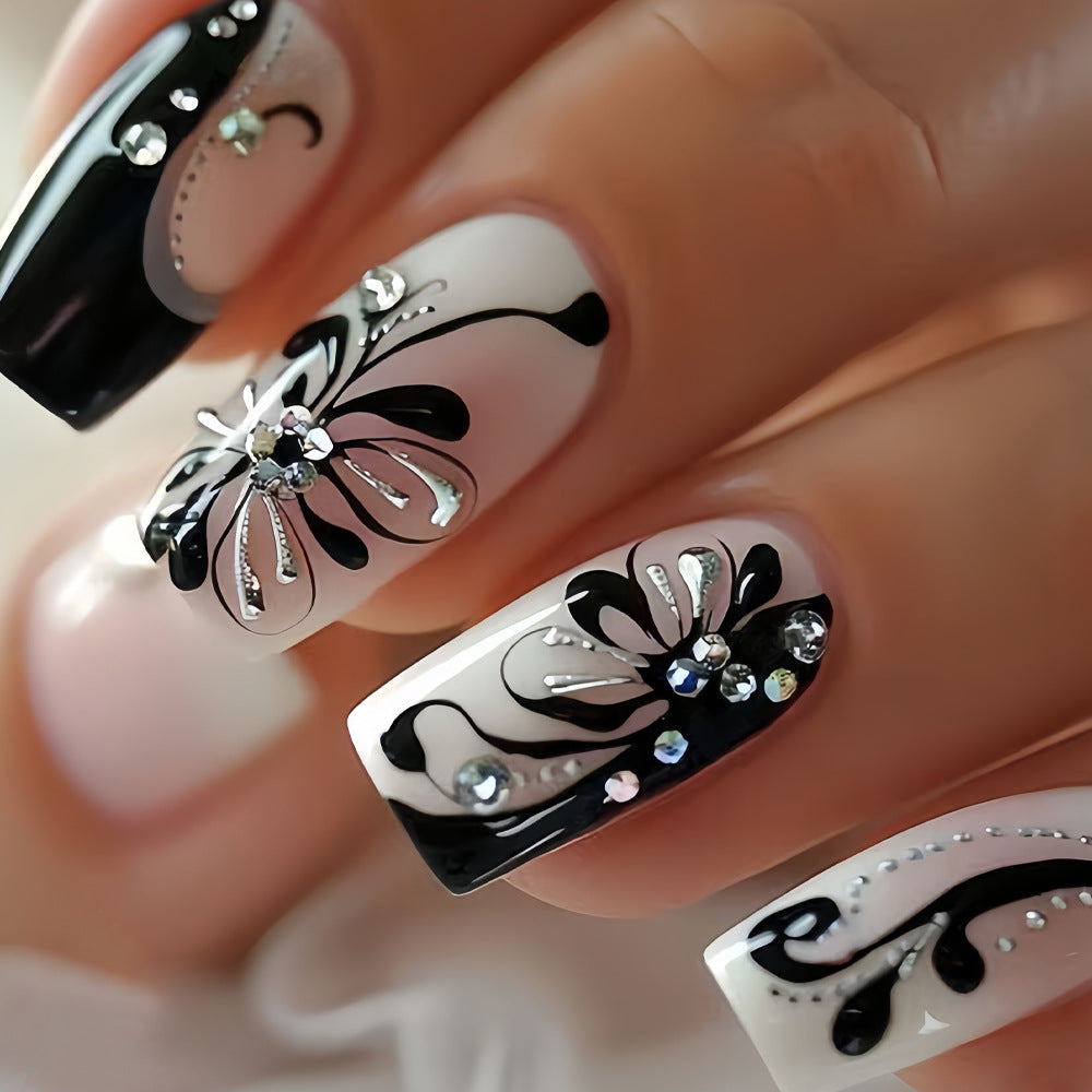Künstlerische Nagelkunst Tipps Karnz