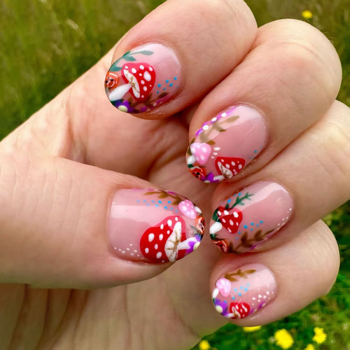 Verspielt Pilz Nagelkunst Set