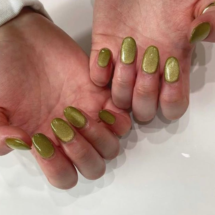 Sparkling Press-On Nail Set Karnz