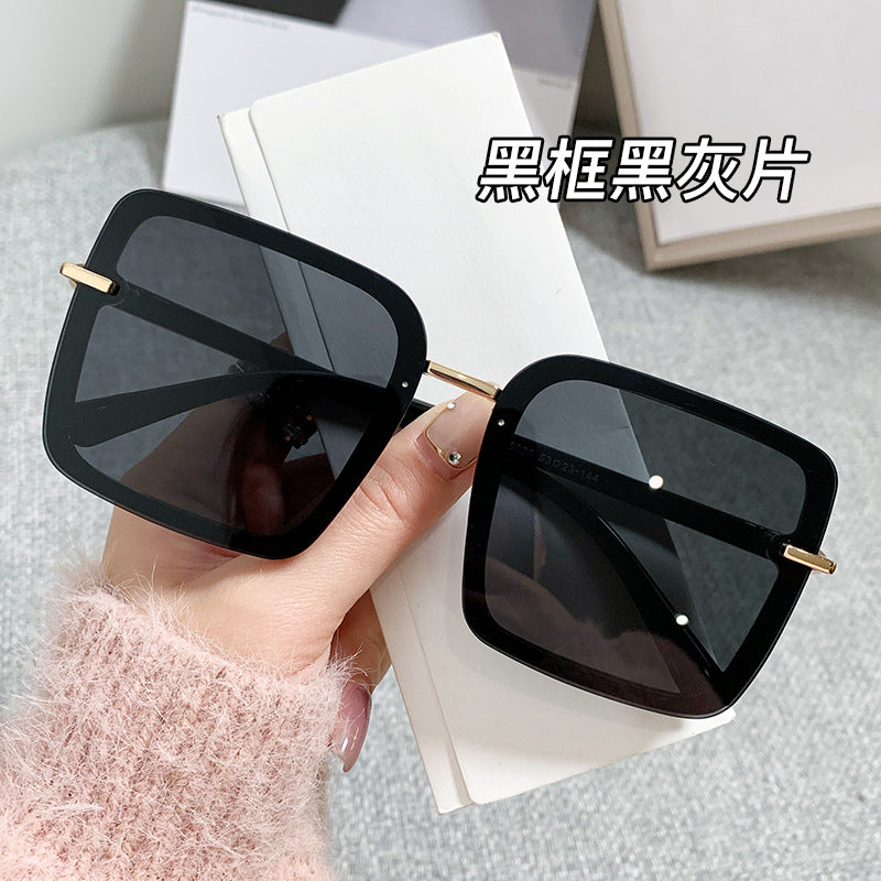 Damen trendige Sonnenbrille im modernen quadratischen Design Karnz