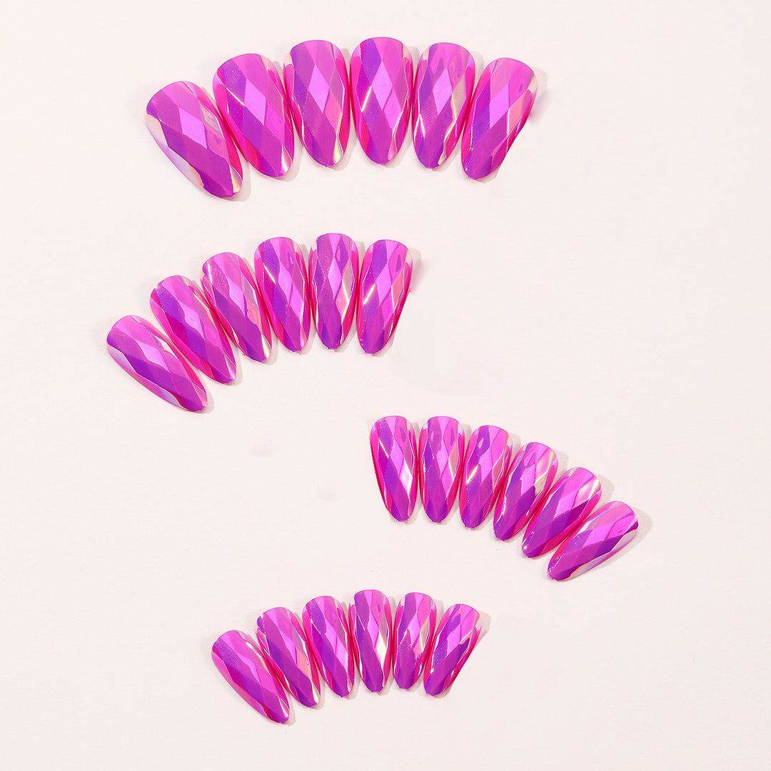 Crystal-Effekt Stiletto Nagelkunst Erweiterungen Karnz