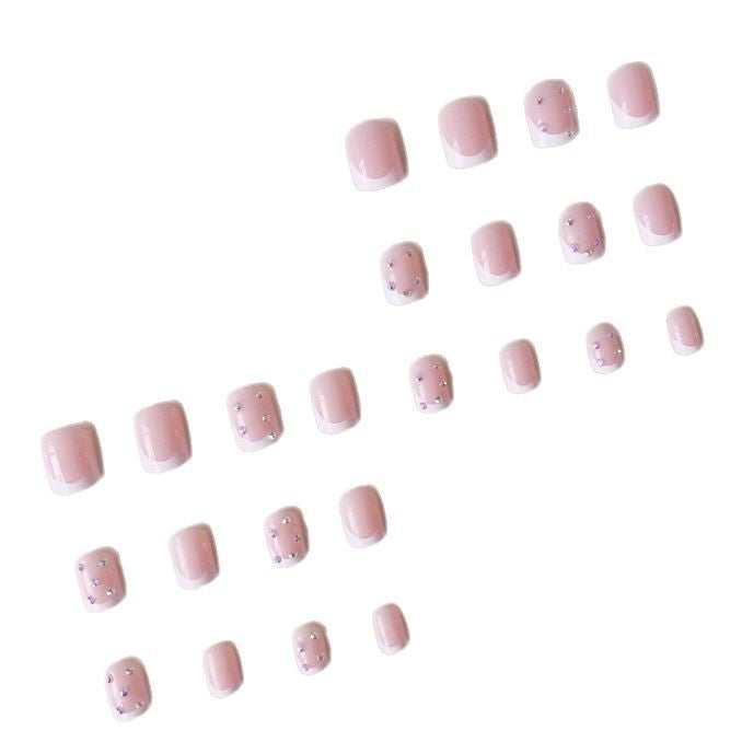 Funkelnde französische Spitze Nail Art Enhancements Karnz