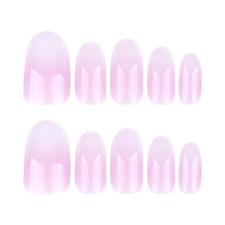 Elegante Nagelkunst mit Ombre-Effekt Karnz