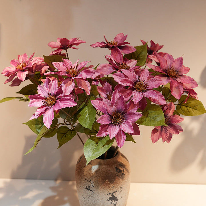 Dekorative Kunstblumen Karnz