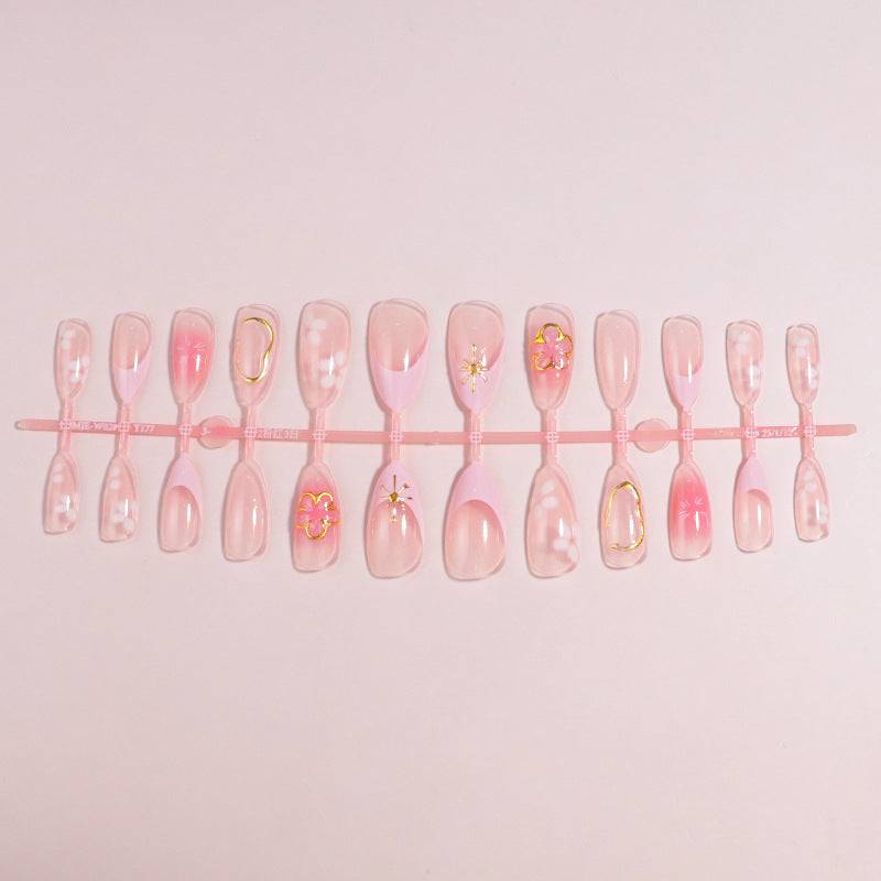 Premium Press-On Nail Set mit dekorativen Akzenten Karnz