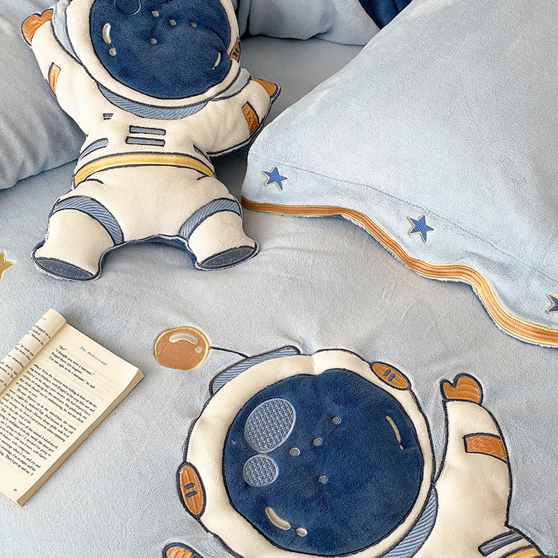 Kuschelige Wendebettwäsche-Garnitur mit Astronauten-Applikation und Velours-Innenfutter