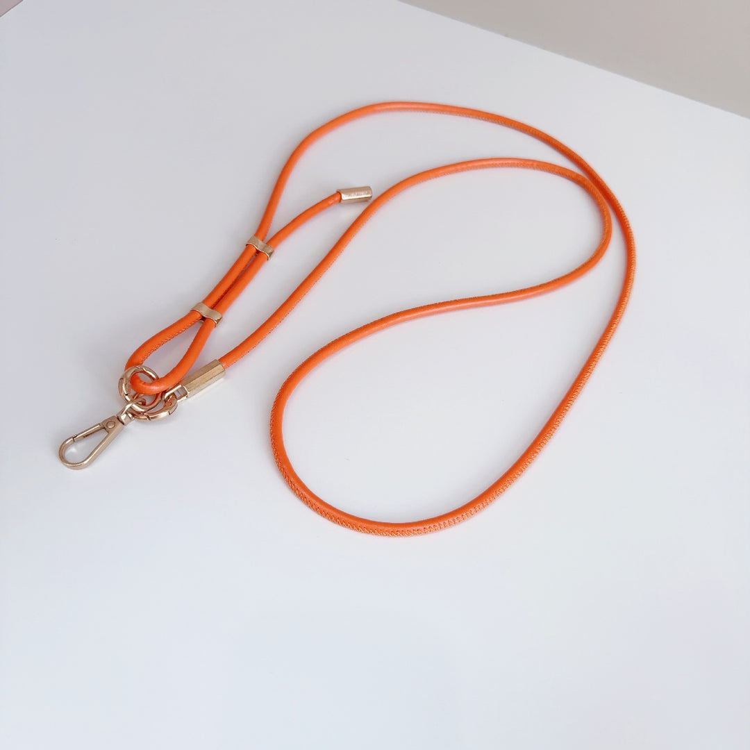 Verstellbares Multi-Use Lanyard mit dualen Clips Karnz