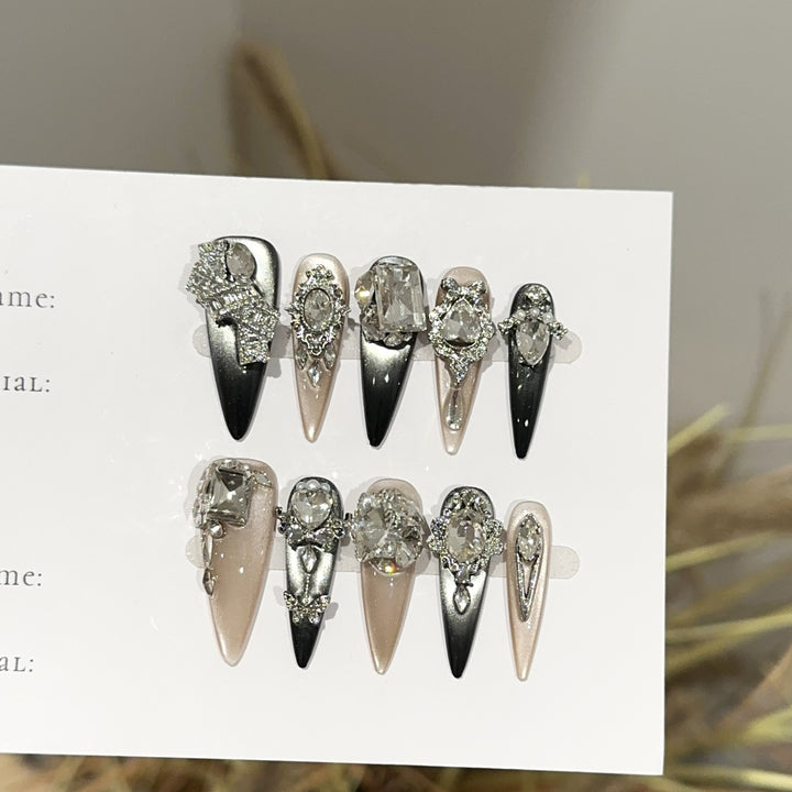 Premium Dekorative Press-On Nagelset