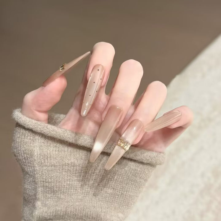 Premium Glitzernde Press-On Nagelerweiterungen Karnz